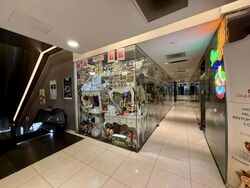 Oxley Tower (D1), Retail #569165941